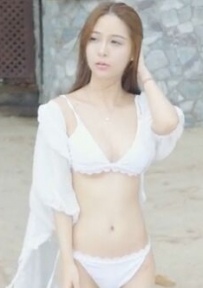 [FEILIN嗲囡囡] 2017.08.02 VN.065 luna张静燕 [mp4/653M]
